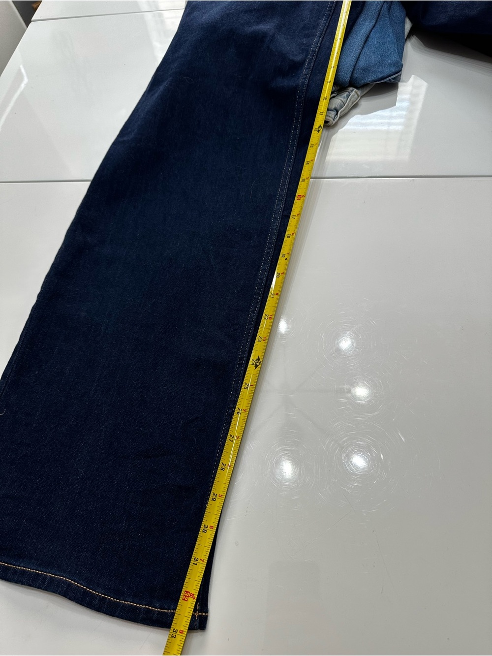 Universal Thread Bundle (2 jeans 1 short) Tall/Long - Picture 9 of 11